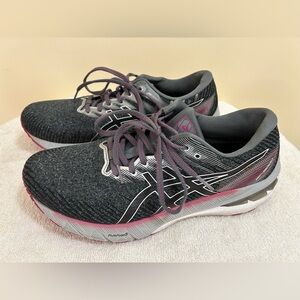 Women’s ASICS GT-2000 10 size 10 1/2 shoes gray pink athletic running sneakers
